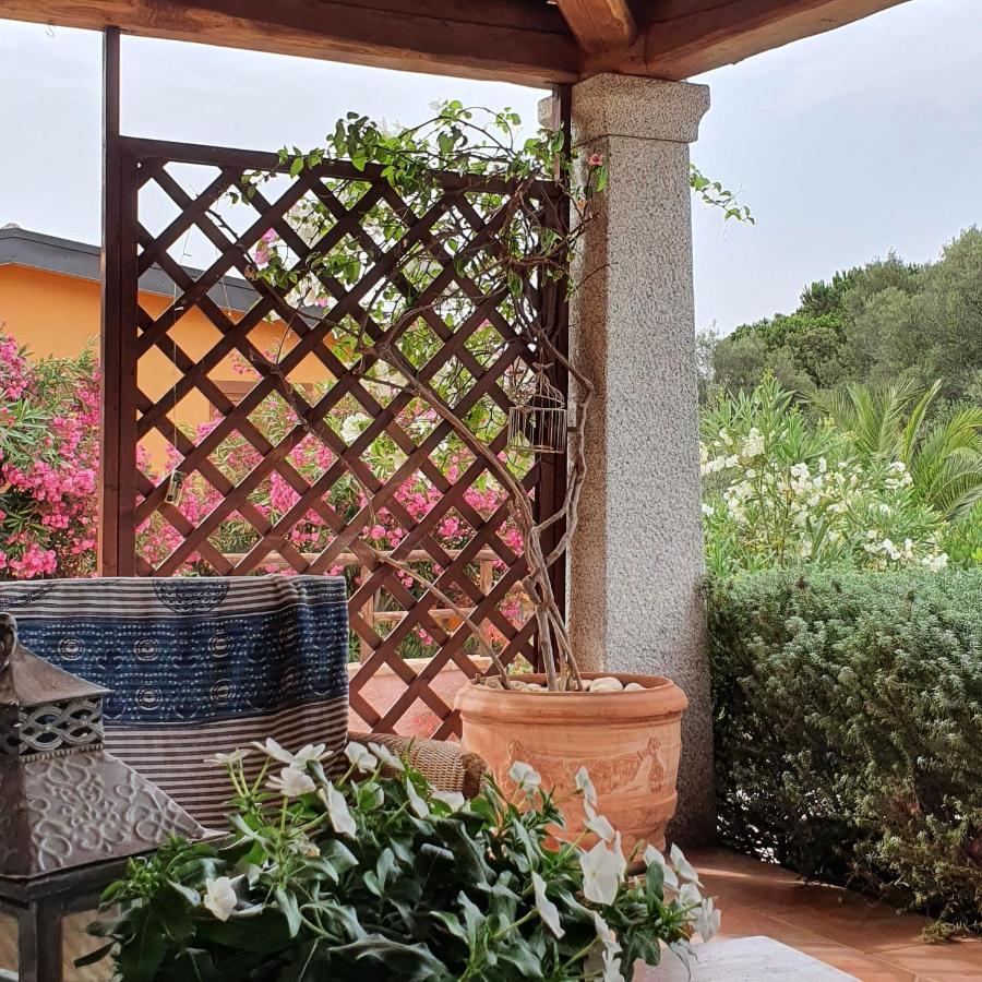 B&B La Vela Chia Exterior photo